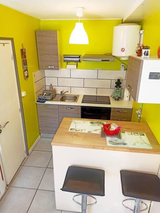 La Ferté-Saint-Aubin Agreable Studio Dans Le Centre Historique מראה חיצוני תמונה